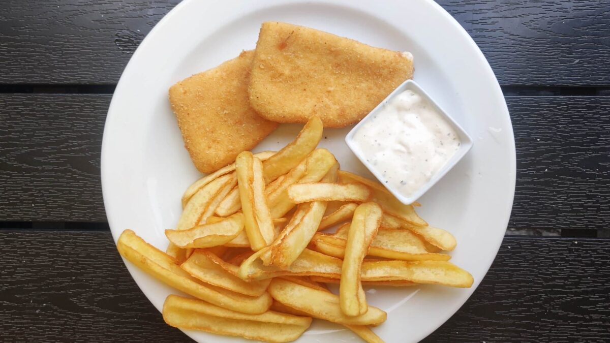 Smažák v srdci. Tahle mapa odhalí, kde najít nejlepší smažený sýr v Česku