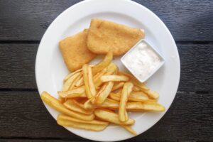 Smažák v srdci. Tahle mapa odhalí, kde najít nejlepší smažený sýr v Česku