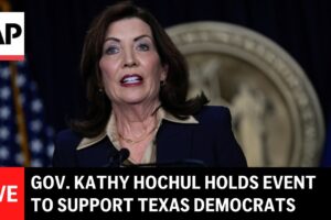 Guvernérka NY Kathy Hochul podporuje Texasančanov z Demokratickej strany, ktorí ...