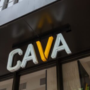 Finančný riaditeľ Cava: Automatizácia má „vylepšiť ľudskú skúsenosť, nie j...