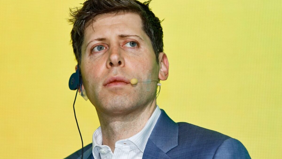 Prečo najkontroverznejšia funkcia GPT-5 – model router – môže byť zároveň budúcnosťou AI.