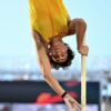 Duplantis tretíkrát v tomto roku prekonal svetový rekord