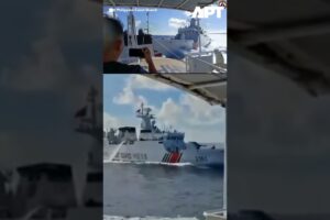 Čínske vojenské námorné plavidlo narazilo do plavidla pobrežnej stráže počas pre...