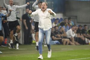 Kajrat závidí Slovanu sny o Lige majstrov, Belasým chýba Weiss pripomínajúci Mou...