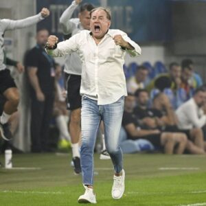 Kajrat závidí Slovanu sny o Lige majstrov, Belasým chýba Weiss pripomínajúci Mou...