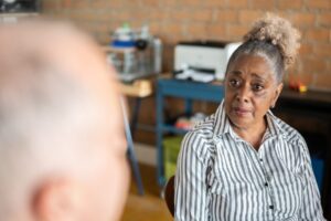 Prečo by HR malo venovať viac pozornosti módnym slovíčkam ako „tichý výpov...