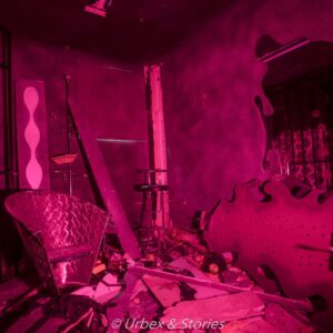 BDSM klub, vražedná vila a kvetinová krása. Moderné ruiny, ktorých príbehy vám n...