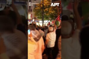 Istanbul vybuchuje v protestoch proti izraelskej ofenzíve v Gaze.