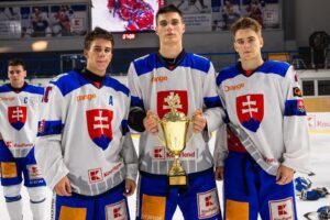 Slafkovský: Z Passatu športiak, Rusi nás vyškolili, kapitán hovorí o odplate