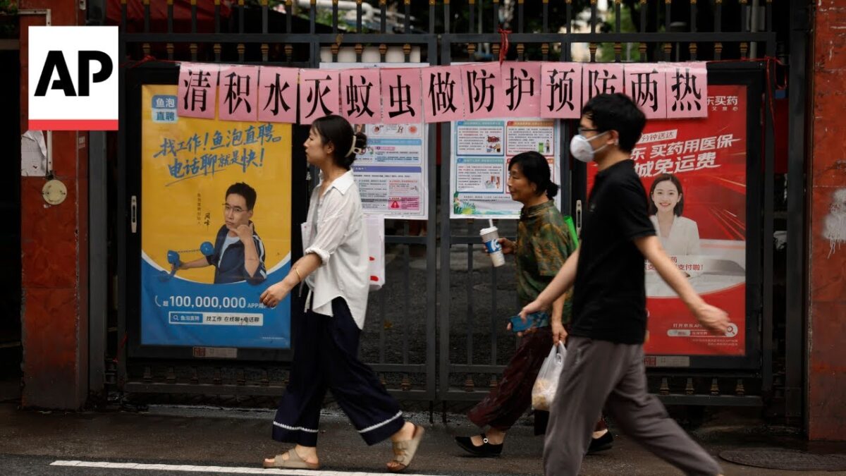 Čína bojuje s vírusom chikungunya pomocou dronov a pokút, tisícky ľudí sú choré