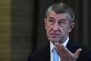 Hnutie Andreja Babiša si pred voľbami v Česku udržuje náskok.