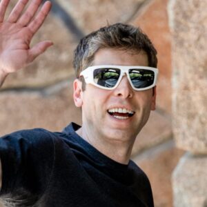 Sam Altman tvrdí, že vojna o talenty v oblasti AI je stávka na to, že „str...