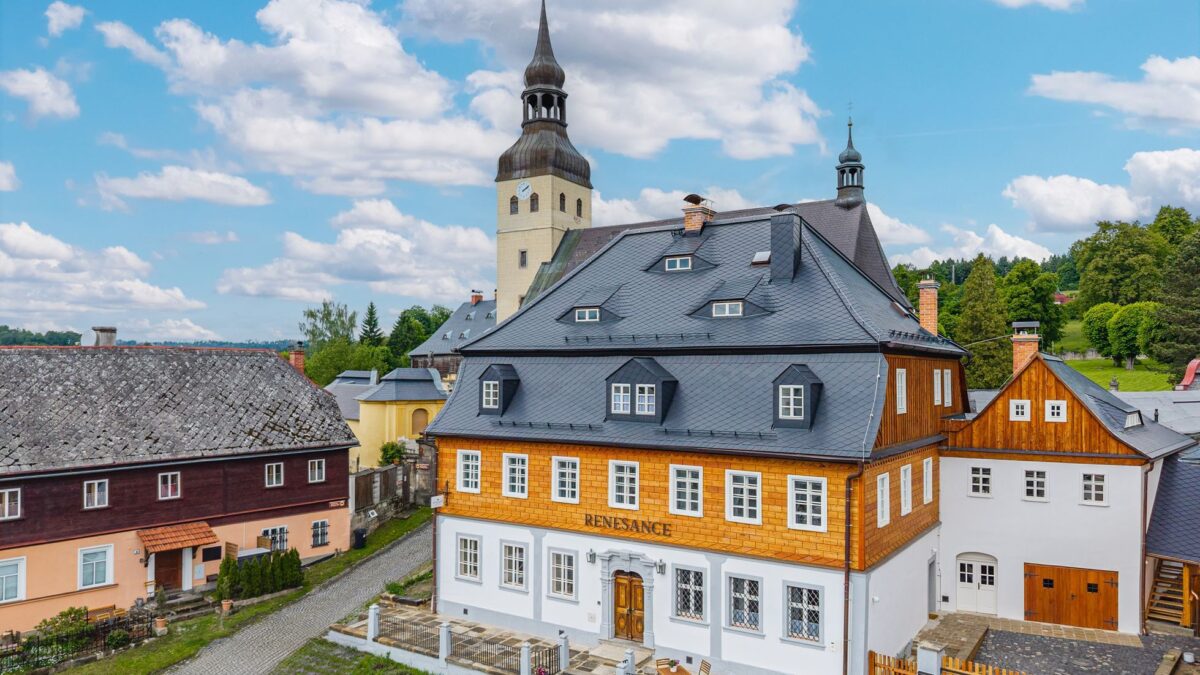 Dom akoby šepkal: „Daj mi šancu.“ Majiteľka poslúchla a v Chřibskej vznikol zázrak