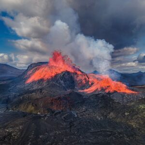 Stromy varujú pred sopečným výbuchom. NASA ich tajné signály odhaľuje z vesmíru