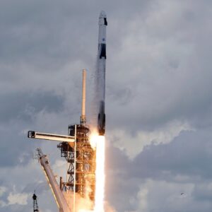 SpaceX vysiela štyroch astronautov z USA, Japonska a Ruska na vesmírnu stanicu