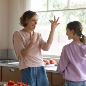 Kvíz: Delulu, Skibidi alebo No Cap. Viete, čo znamenajú hlášky vašich detí?