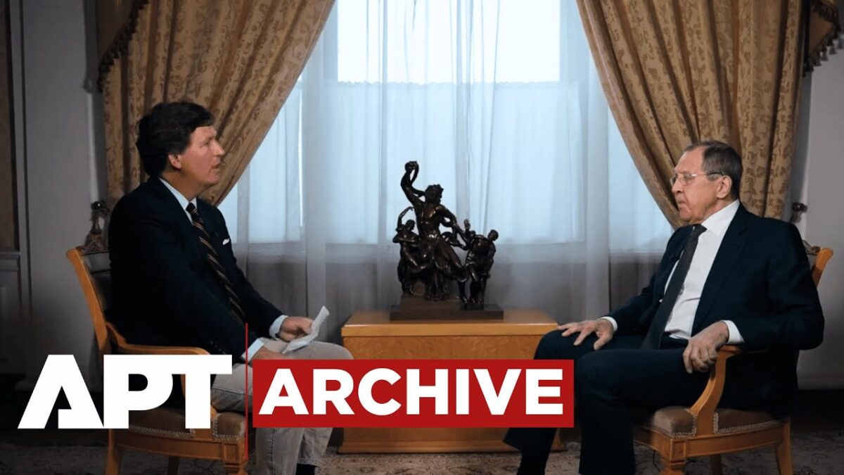 Tucker Carlson spovedá Lavrova: Konflikt na Ukrajine je stret civilizácií.