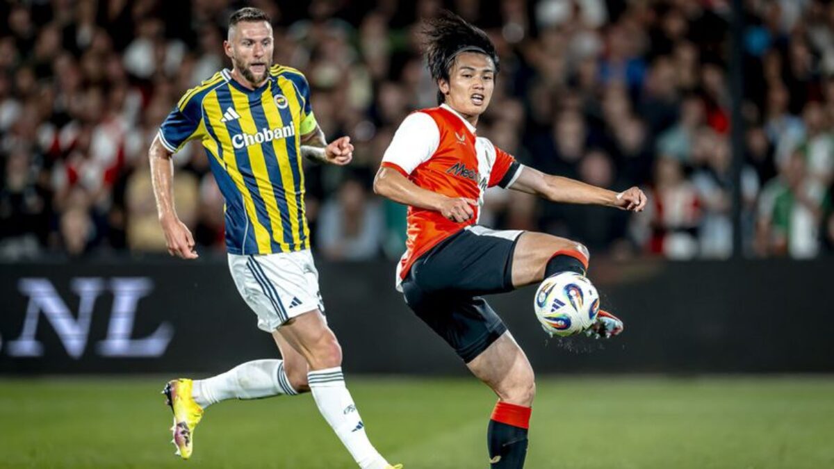 Škriniar s kapitánskou páskou vo Fenerbahce, Sauer úspešnejší v slovenskom súboji Ligy majstrov