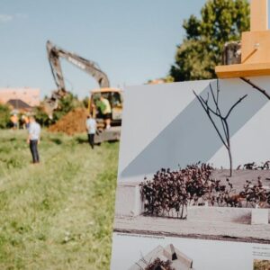 Vo Veľkej Mači Začali s výstavbou pamätníka.