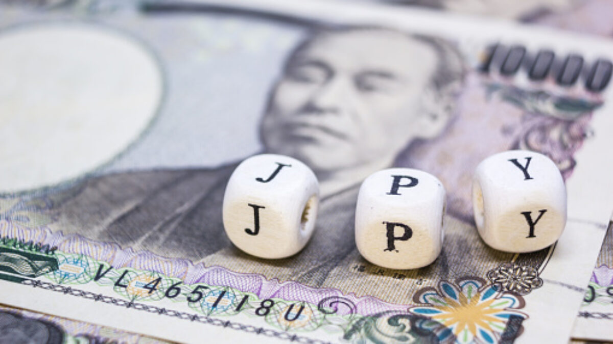 Jen posilňuje, frank oslabuje, chuť riskovať sa opatrne obnovuje.