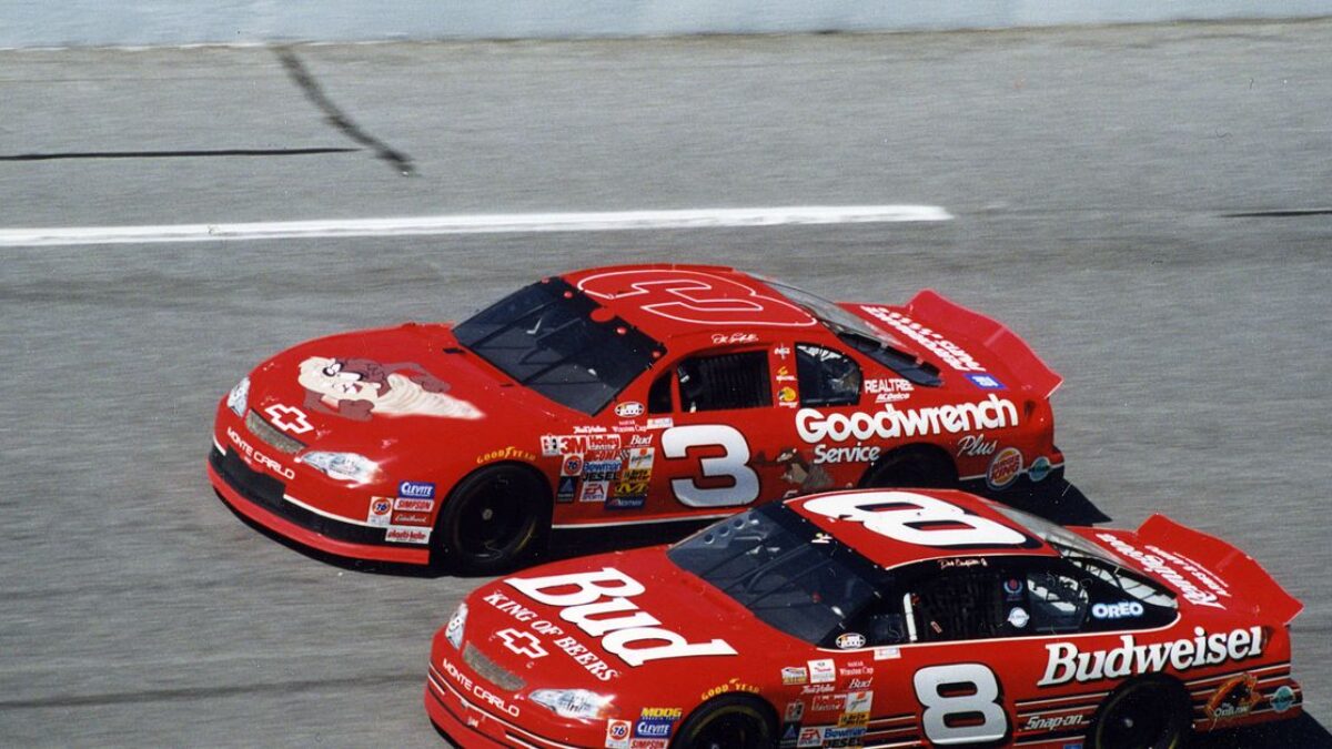 Auto „Taz“ Dalea Earnhardta sa vracia: Doug Barnes Jr. jazdí s dizajnom čísla 3 v sérii CARS Tour.