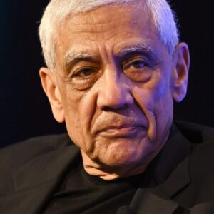 GettyImages-2158522456-e1754321805808.jpg Legendárny investor Vinod Khosla radí generácii Z, aby investovali do tejto jedn...