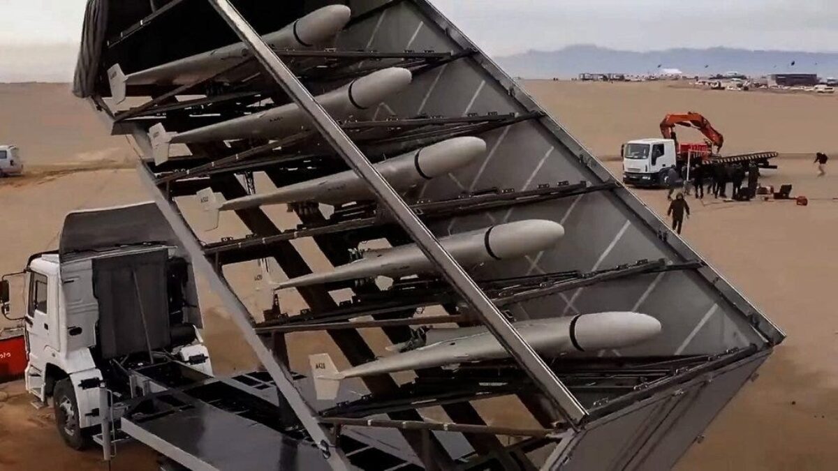 Ambície stať sa lídrom v oblasti dronovej vojny a nová námorná stratégia. Ambície stať sa lídrom v oblasti dronovej vojny a nová námorná stratégia.