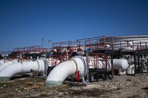 Indické štátne rafinérie pozastavili odber ruskej ropy.