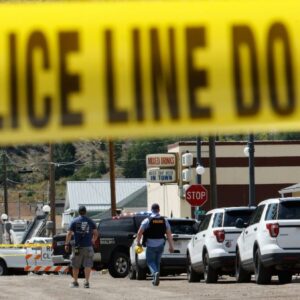 V meste Anaconda sa strieľalo, štyria ľudia zahynuli.