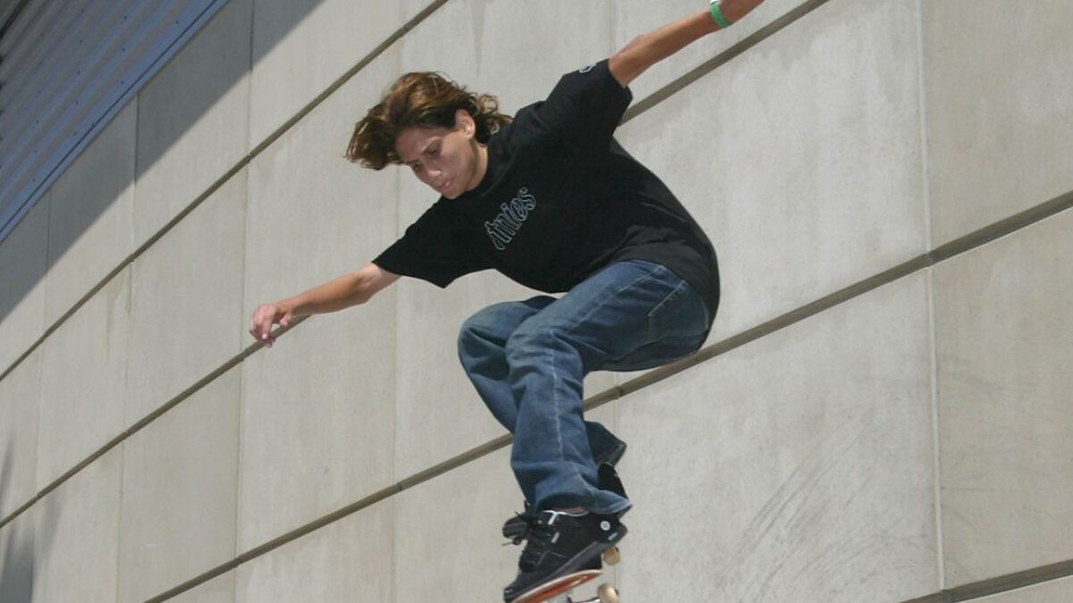 Elissa Steamerovej k Nore Vasconcellosovej: Ako Tony Hawk’s Pro Skater vytvoril cestu pre ženy v skateboardingu.