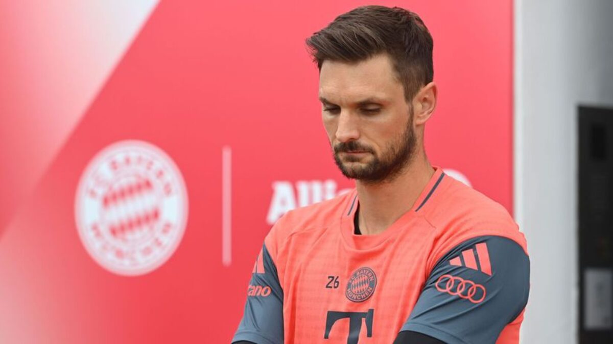 Tragédia v Bayerne: Brankárovi zomrel synček Bolesť v Mníchove: Brankár Bayernu v smútku nad stratou syna Neopísateľná strata: Brankár Bayernu prišiel o dieťa
