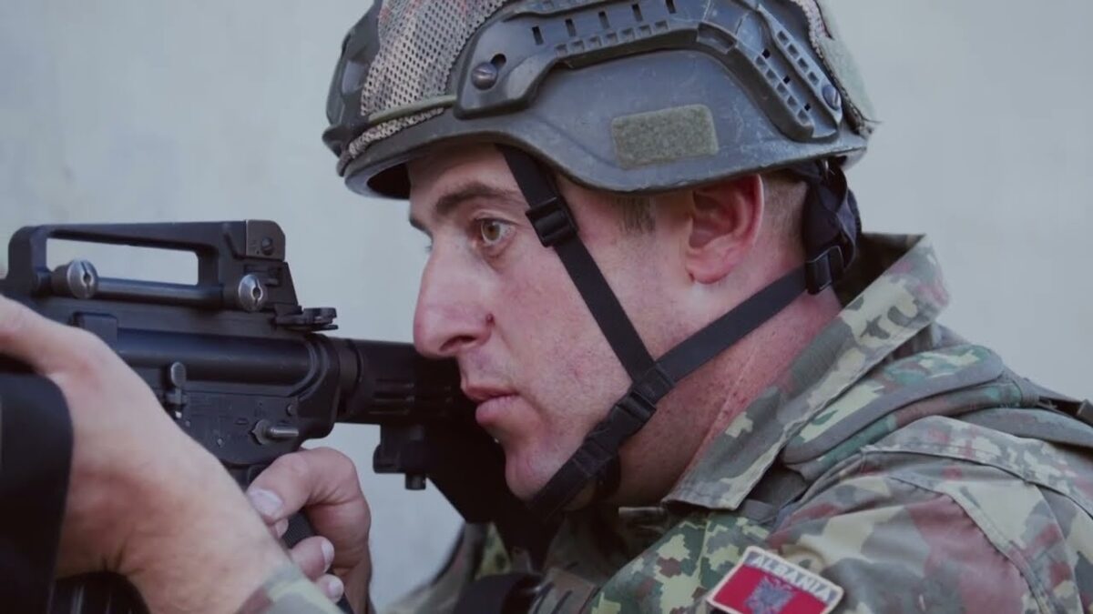 Iron Strike 25: NATO ukazuje svoje zuby v Bulharsku 36-hodinovými vojnovými hrami