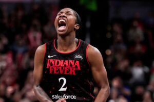 Ako sa Aari McDonaldová dostala z mimo WNBA až k pomoci Fever pri snahe o postup...