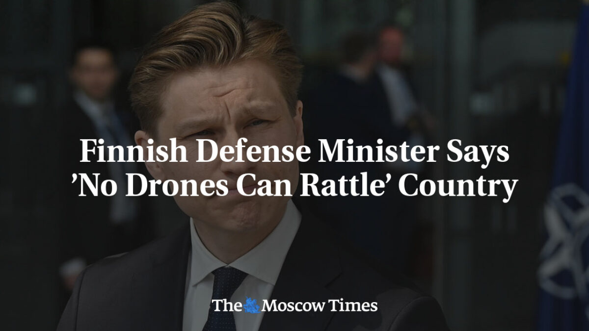 Fínsky minister obrany tvrdí, že „žiadne drony nemôžu otriasť“ krajinou