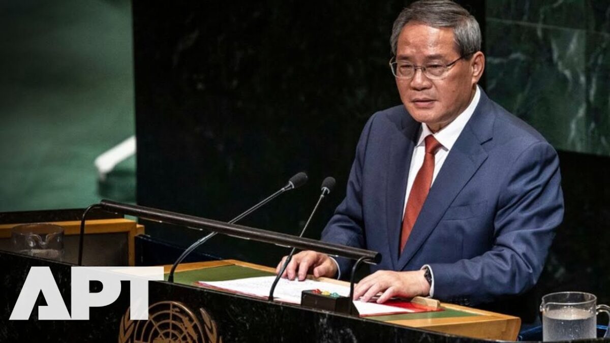 Čínsky premiér kritizuje obchodné vojny a mentalitu studenej vojny v prejave na Valnom zhromaždení OSN.