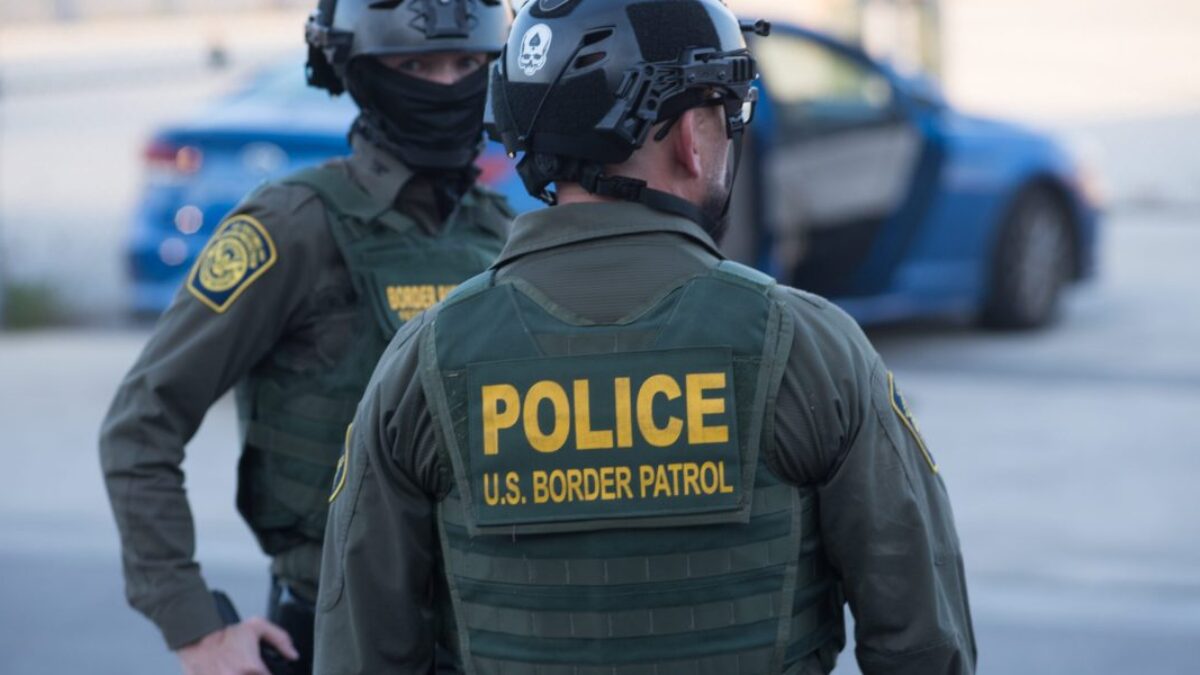 Floridskí prenajímatelia odmietajú imigrantov s dočasným právnym statusom kvôli obavám z deportácií.