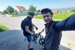 Viac ako 630 mladých z Bratislavského kraja ukázalo, že vytrvalosť má zmysel – získali prestížne ocenenie DofE BSK: Viac ako 630 mladých z Bratislavského kraja ukázalo, že vytrvalosť má zmyse...