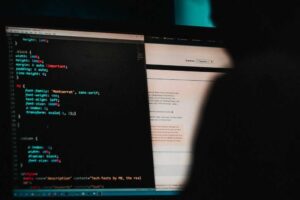 Čína na smrť odsúdila 16 členov zločineckej organizácie.