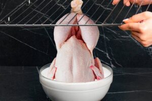 Malé tajomstvo a pečené kura sa premenia na majstrovské dielo!