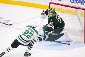 Hlavaj v Minnesote: Zo 14 striel dostal 4 góly