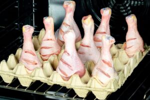 Naučil som všetkých kamarátov robiť lepšie kuracie stehná ako z KFC!