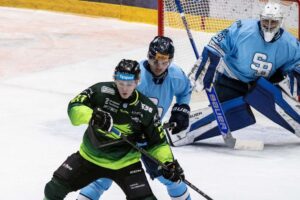 Slovan zrazil Žilinu, Trenčín poslal Poprad do hlbokej krízy.