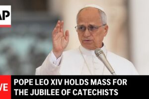 Pápež Lev XIV. slávi omšu pre Júlileum katechétov vo Vatikáne Pápež Lev XIV. slávi omšu pre Júlileum katechétov vo Vatikáne