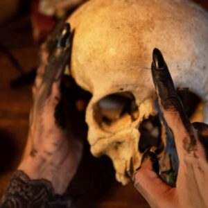 Záhadnú vraždu mladého dievčaťa sprevádzali zvesti o satanizme. Pes na Diablovýc...