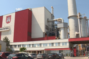 Snimka-obrazovky-2025-09-27-192414-e1758993948715.png Slovnaft v Bratislave upravil plány pripravovanej spaľovne odpadu.