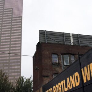 Trump hovorí, že pošle vojakov do Portlandu v Oregone, v poslednom nasadení do a...