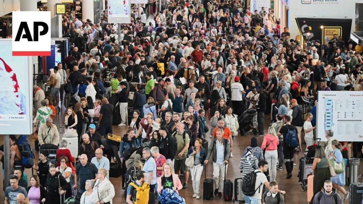 Kybernetický útok narušil odbavovacie systémy na hlavných letiskách v Európe