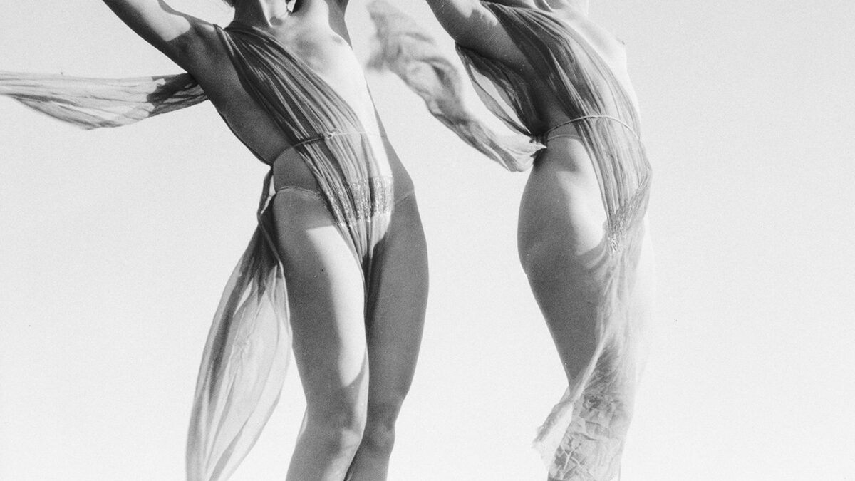 Nahé telo v pohybe je krásne. Průkopník taneční fotografie to věděl už před sto lety