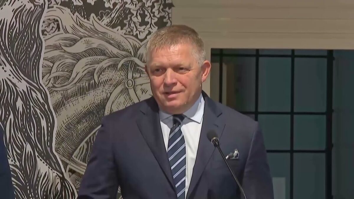 ZVRÁTENÉ! My konsolidujeme a opozícia ide generálnym štrajkom spôsobiť Slovensku stámiliónové škody.