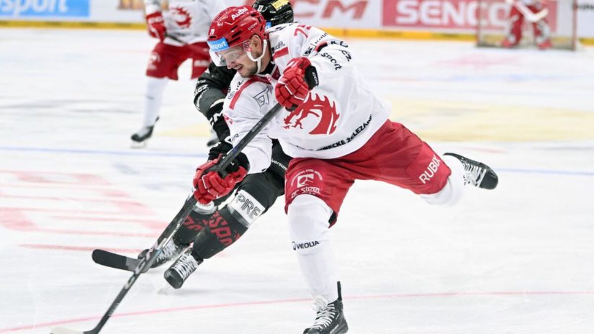 Hudáček rozhodol o výhre Třinca famóznym gólom, Cehlárik žiaril vo Švédsku